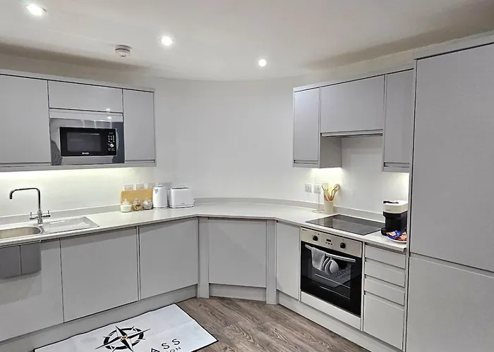 1 Bed By The Arena *