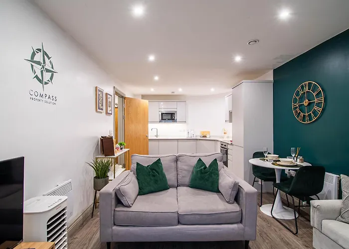 1 Bed By The Arena 아파트 리즈