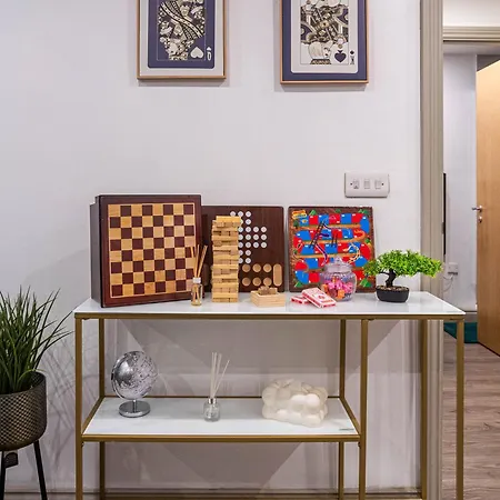 1 Bed By The Arena Apartamento
